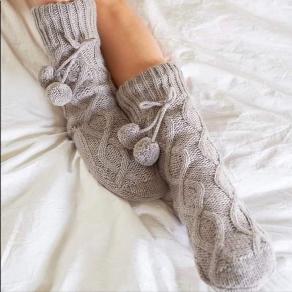 Muk Luks Accessories - 🌸 MUK LUKS Women's Chenille Cabin Socks 🌸